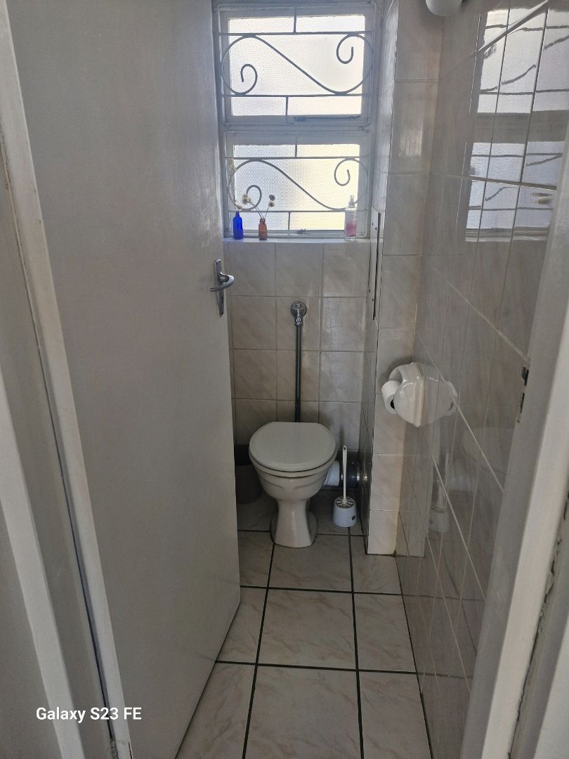 2 Bedroom Property for Sale in Green Point Western Cape